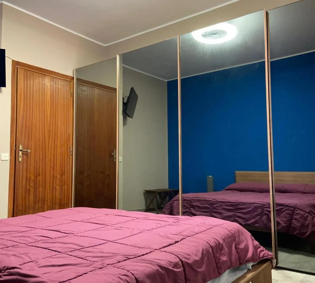 La Casa Di Celeste Rometta Marea 0*,